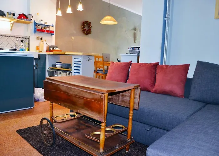 Mia'S Cozy Flat In Ermou, 3 Min From "Monastiraki"